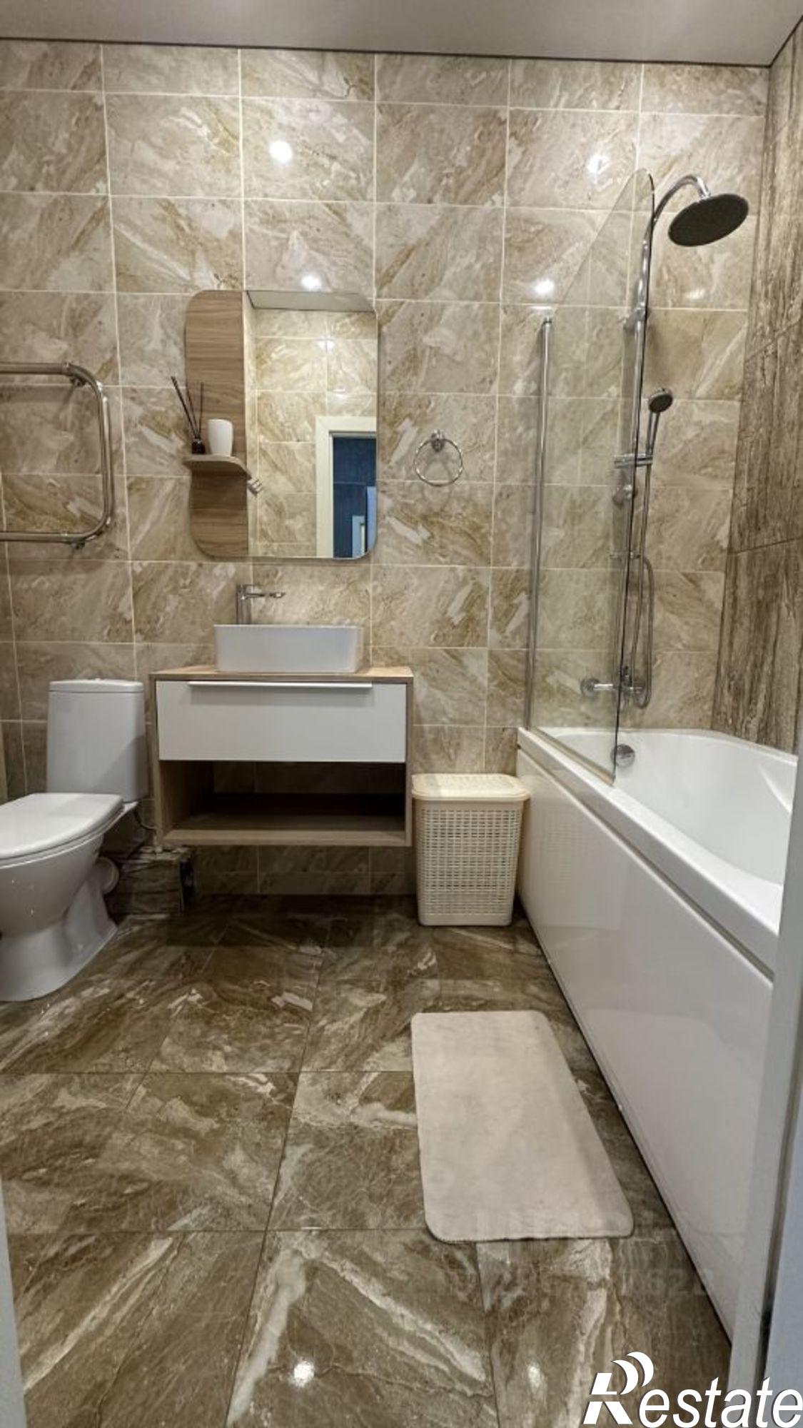 Сдать квартиру за 35 000 рублей на улица Энгельса, 27