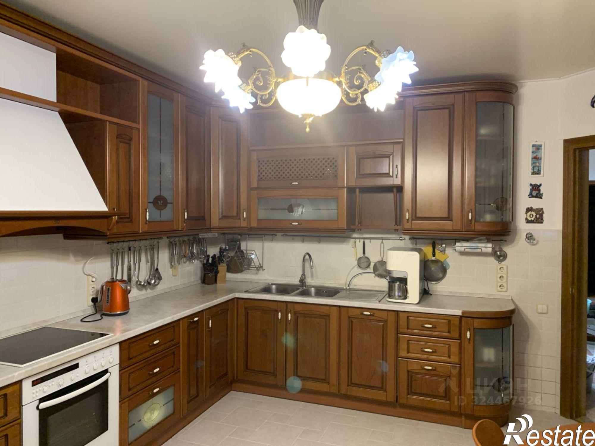 Купить квартиру за 18 900 000 рублей на улица Луначарского, 54