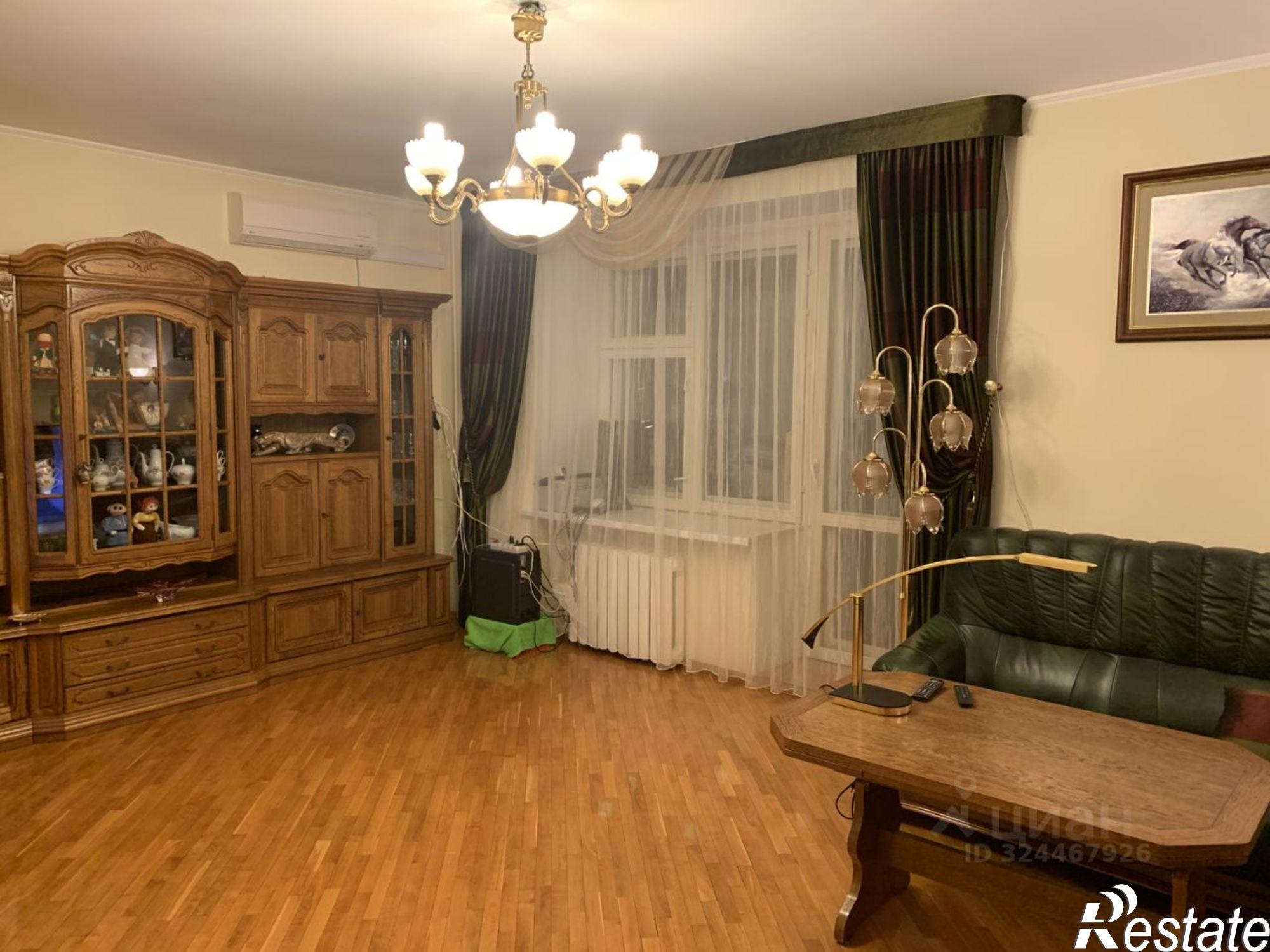 Купить квартиру за 18 900 000 рублей на улица Луначарского, 54