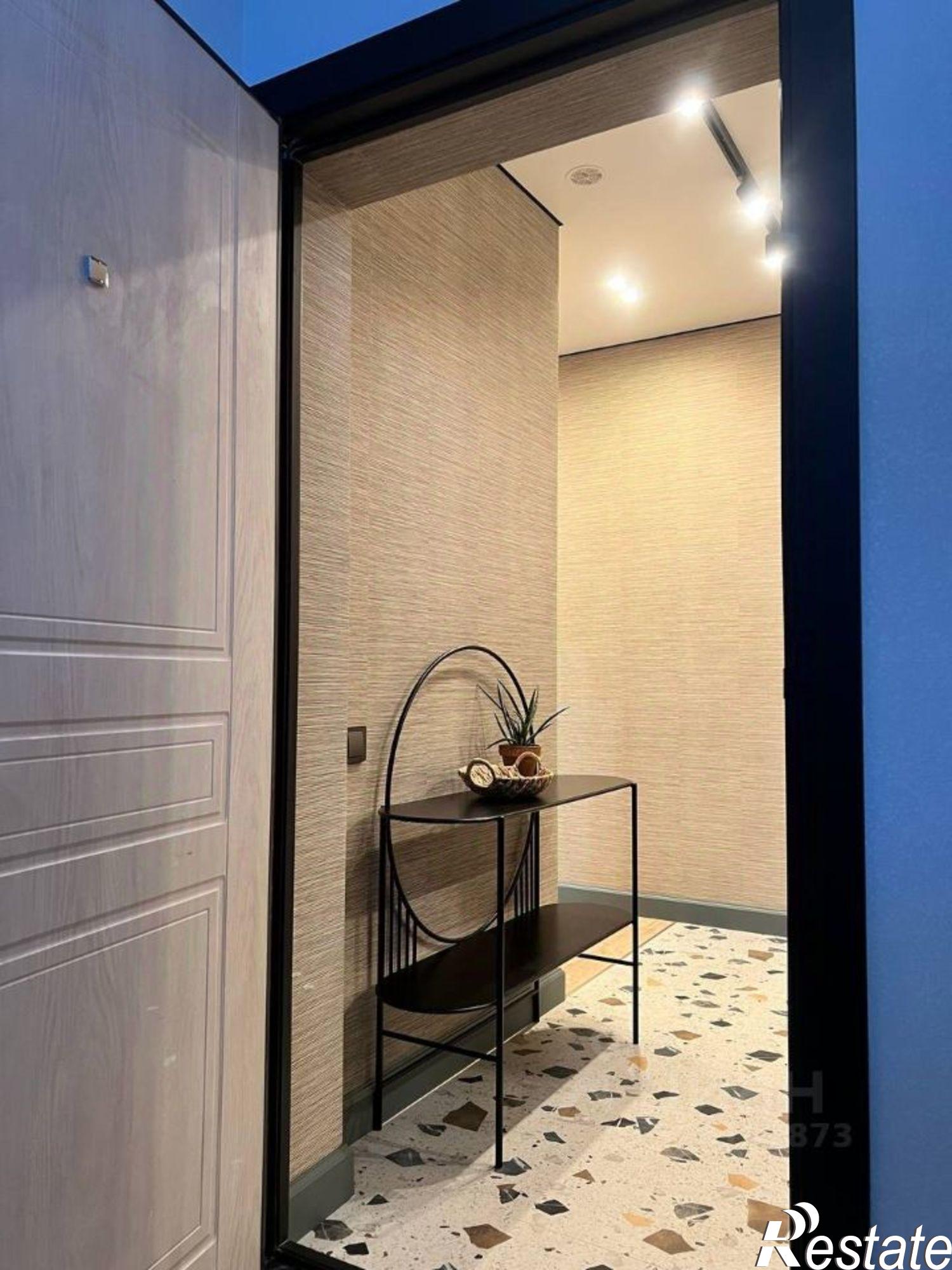 Сдать квартиру за 55 000 рублей на ул Космонавта Леонова, 41