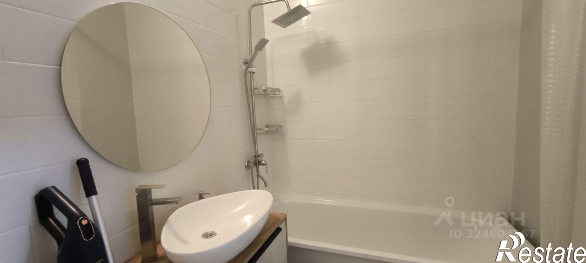 Сдать квартиру за 26 000 рублей на улица Карбышева, 49А