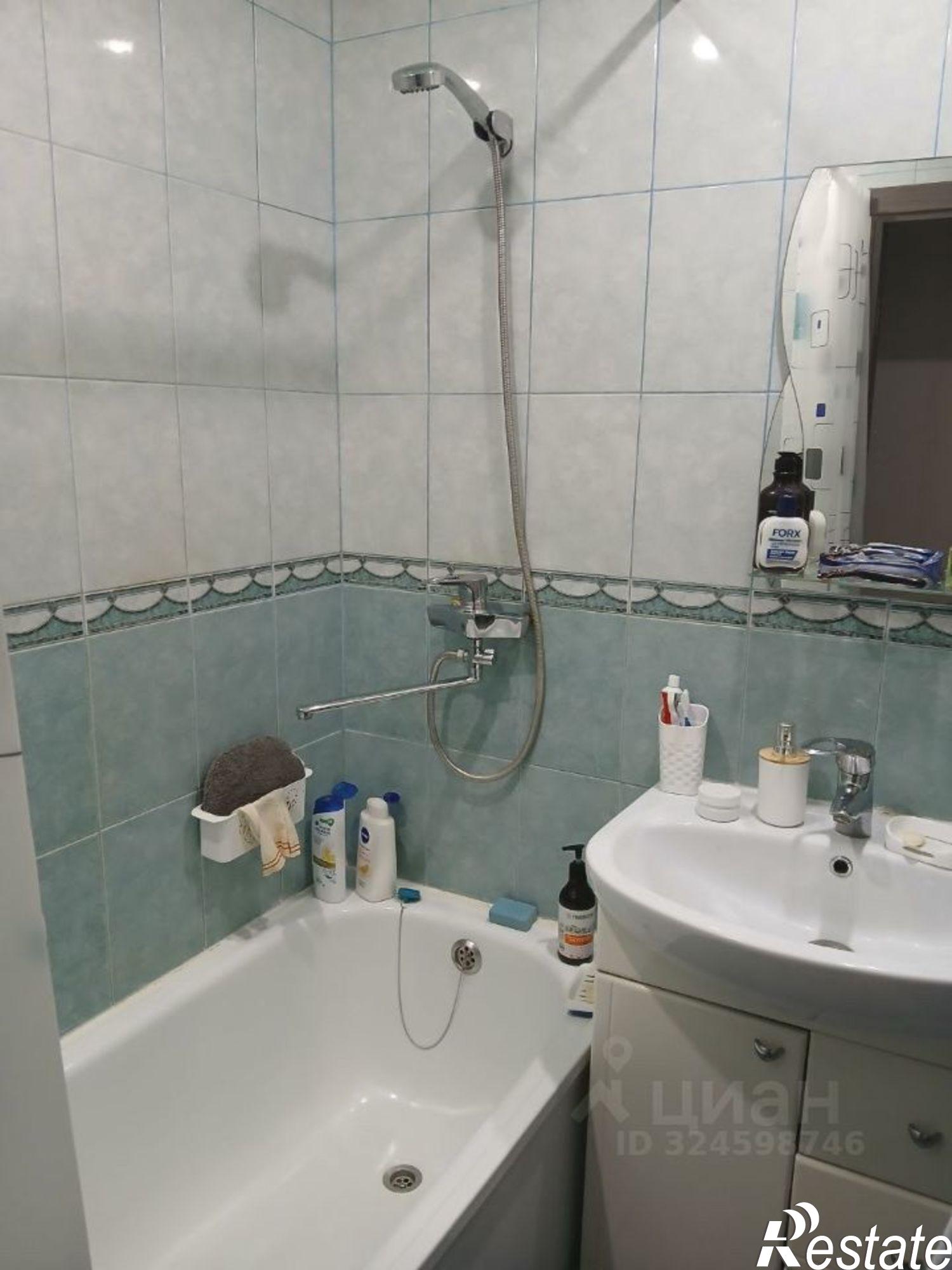 Купить квартиру за 4 550 000 рублей на Чердынская улица, 12