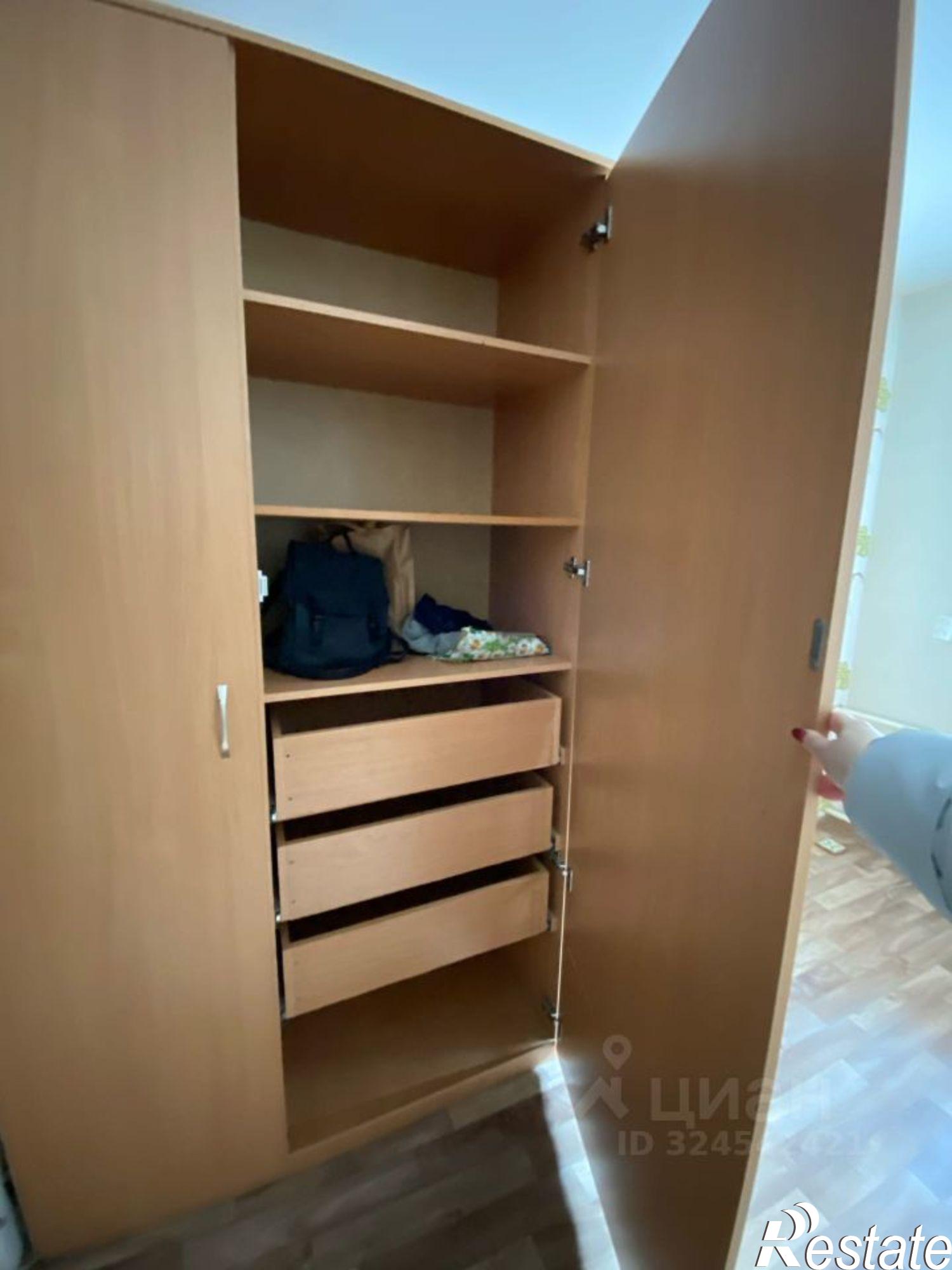 Купить комнату за 1 800 000 рублей на улица Революции, 32