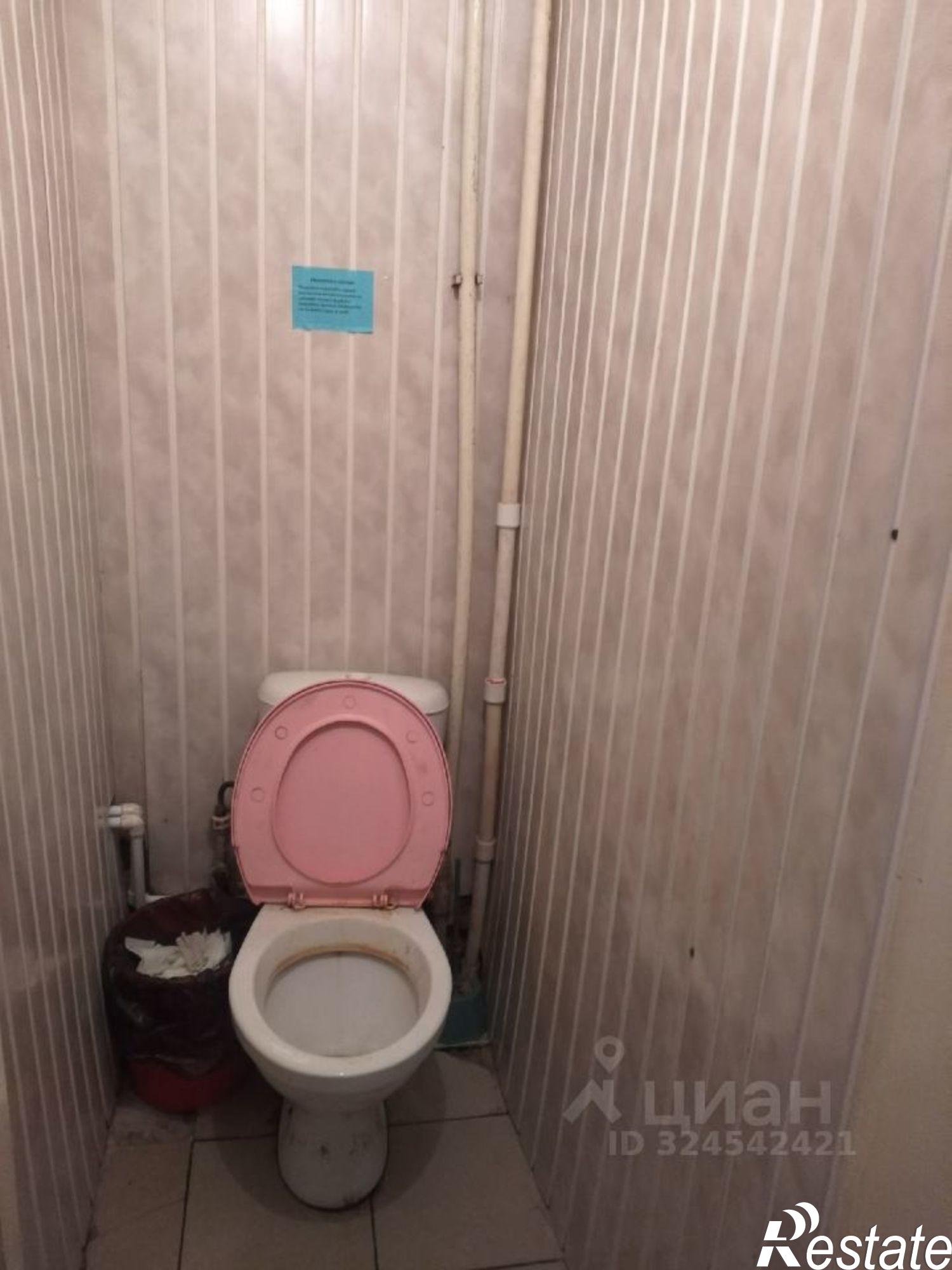 Купить комнату за 1 800 000 рублей на улица Революции, 32