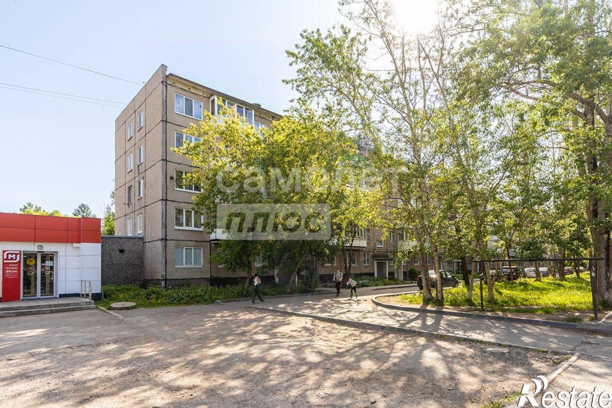 Купить квартиру за 3 350 000 рублей на Стахановская улица, 11