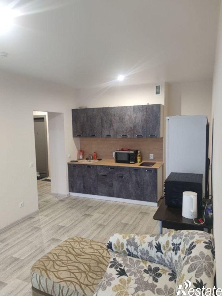 2-комн квартира Серебристая улица, 18,  д. 18