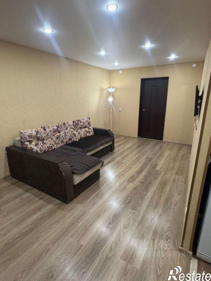 2-комн квартира б-р Гагарина, 19,  д. 19