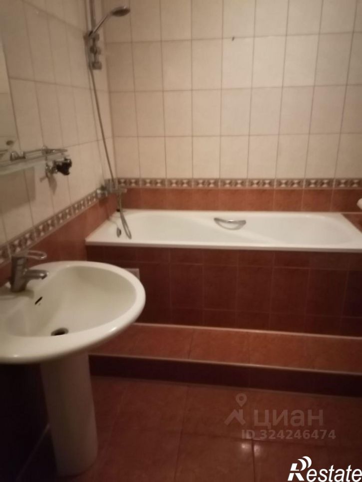 3-комн квартира ул Петропавловская, 12,  д. 12