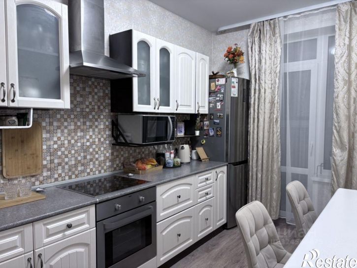 3-комн квартира ул Сакко и Ванцетти, 93а,  д. 93а