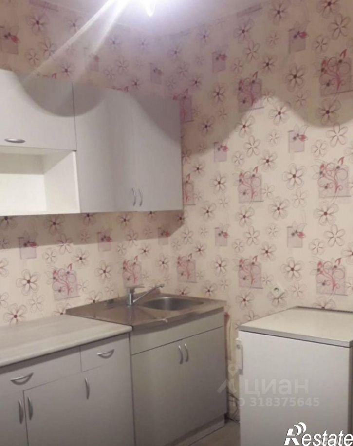 1-комн квартира Уинская улица, 8,  д. 8