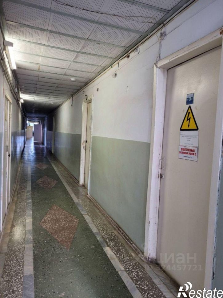 Помещение свободного назначения ул Кронита, 8,  д. 8