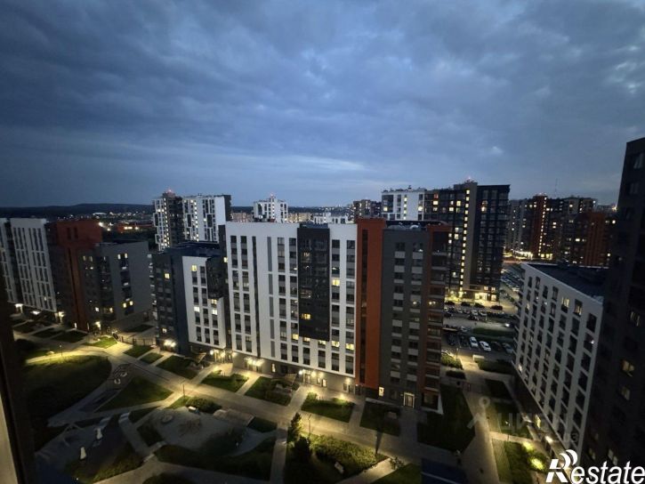 3-комн квартира Серебристая улица, 7,  д. 7