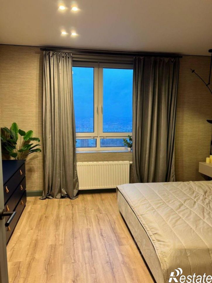 2-комн квартира ул Космонавта Леонова, 41,  д. 41