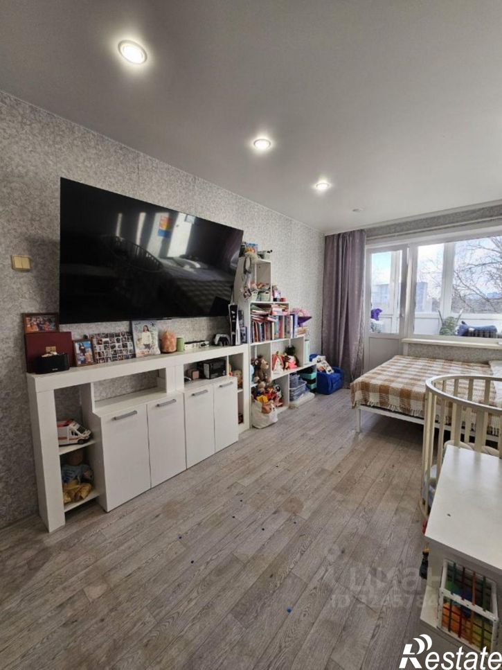 2-комн квартира ул Ивана Франко, 40/3,  д. 40/3