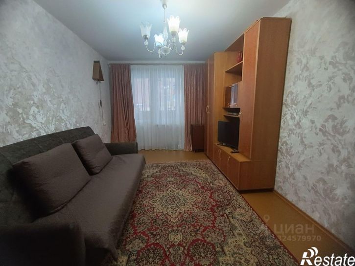 3-комн квартира ул Ивана Франко, 40 2,  д. 40 2,  к. 2