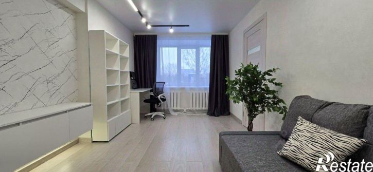 3-комн квартира улица Лодыгина, 44,  д. 44