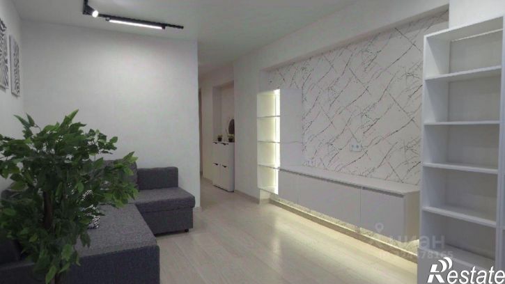 3-комн квартира улица Лодыгина, 44,  д. 44