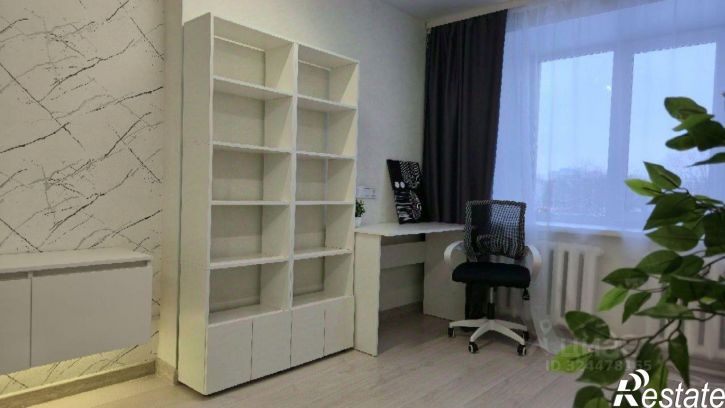 3-комн квартира улица Лодыгина, 44,  д. 44