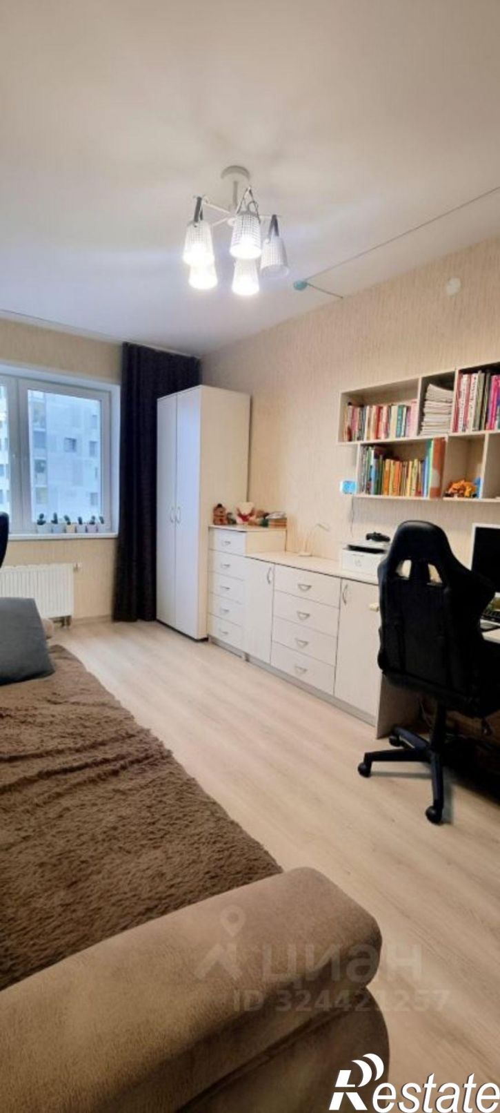 2-комн квартира улица Революции, 52Б,  д. 52Б