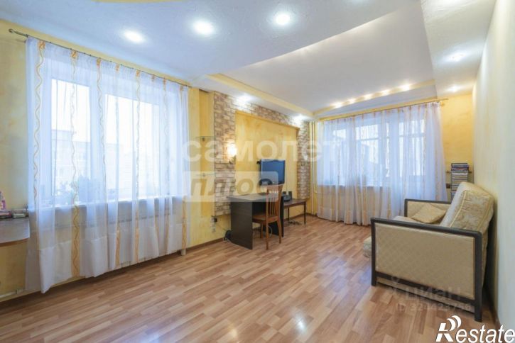 3-комн квартира Подлесная улица, 27/1,  д. 27/1