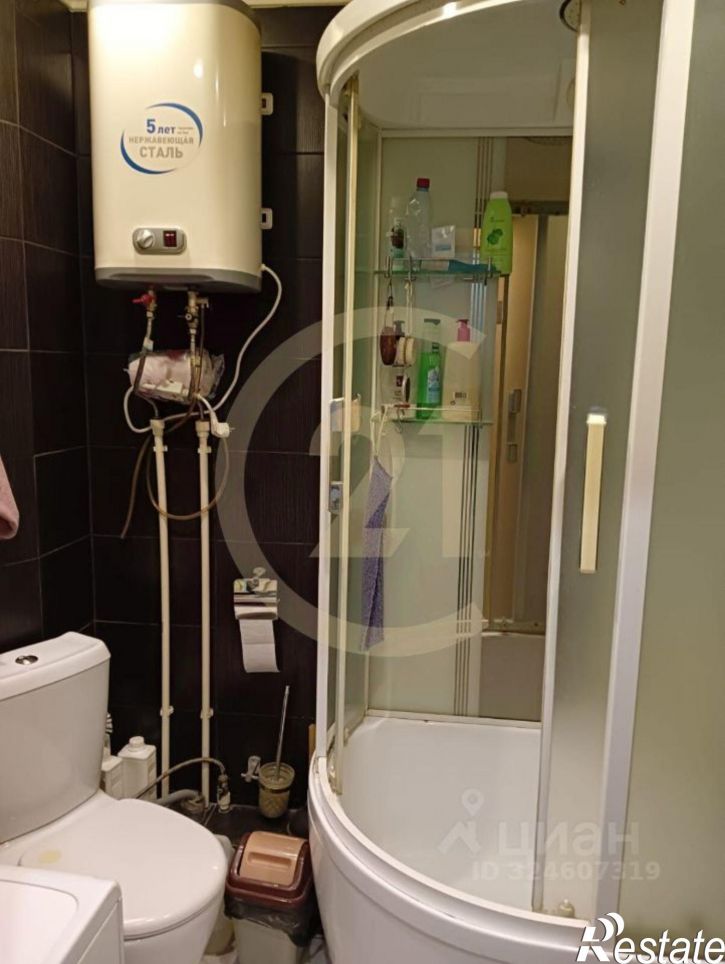 3-комн квартира улица Ивана Франко, 40/3,  д. 40/3