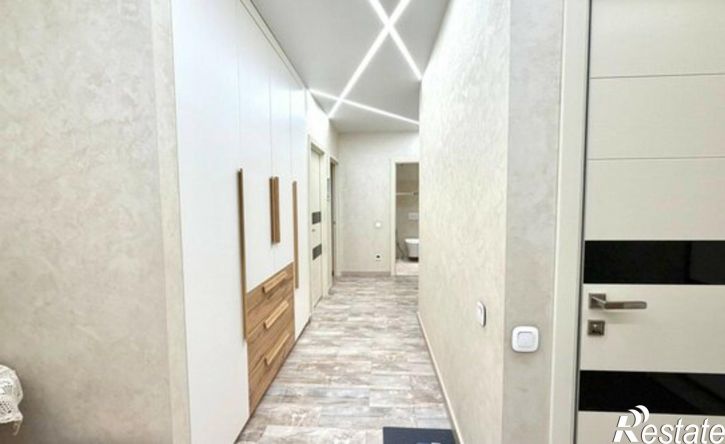 4-комн квартира Локомотивная улица, 1А,  д. 1А