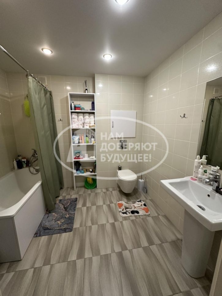 1-комн квартира шоссе Космонавтов, 74