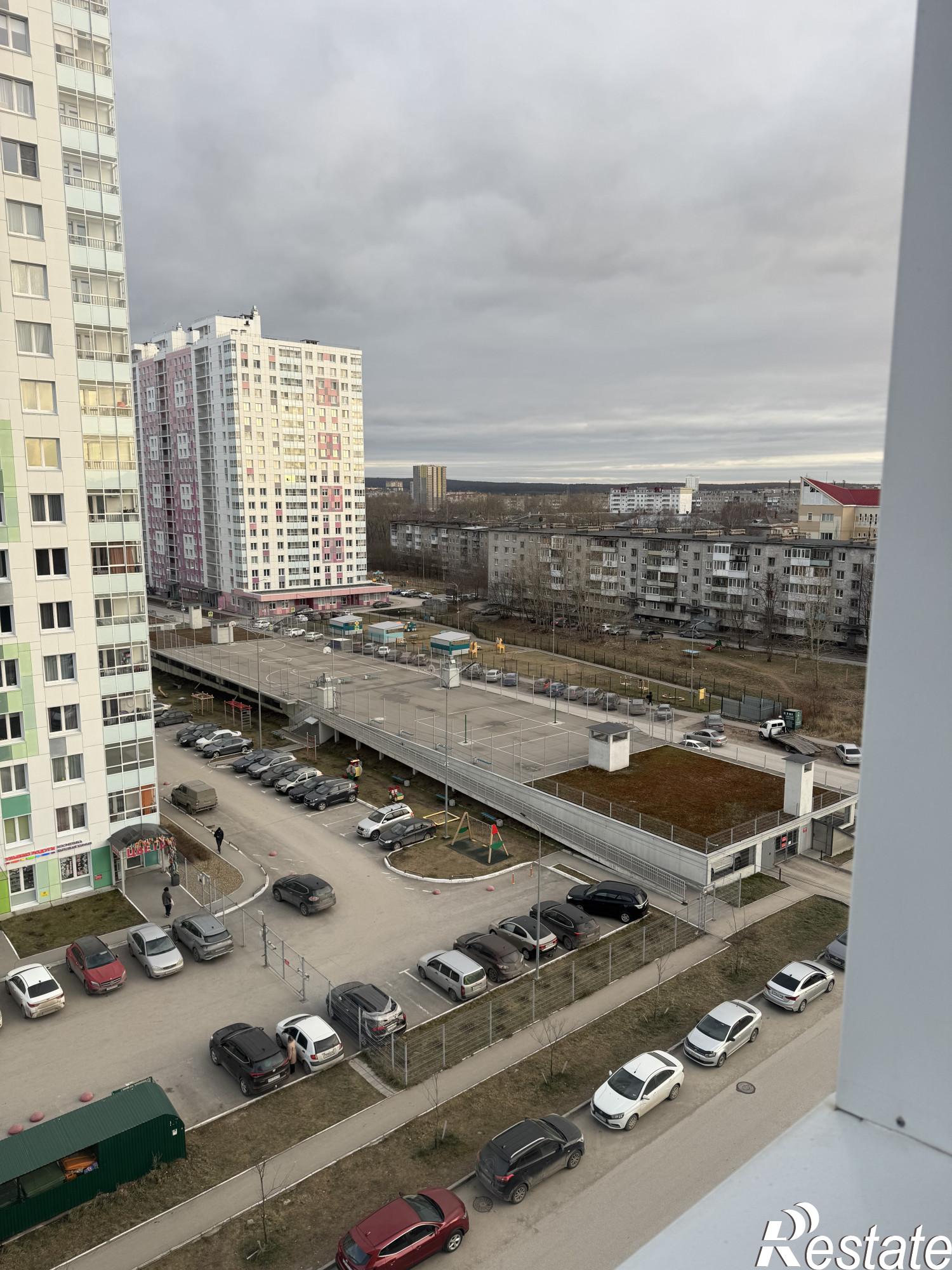 Купить квартиру за 7 600 000 рублей на Героев Хасана ул., 11б