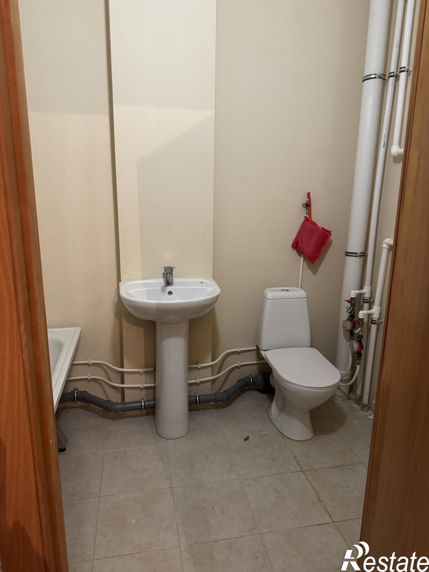 Купить квартиру за 7 600 000 рублей на Героев Хасана ул., 11б