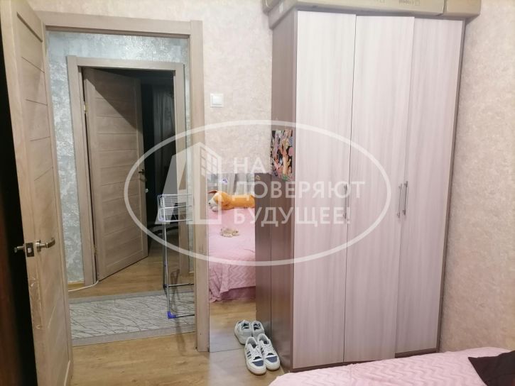 3-комн квартира улица Мира, 108