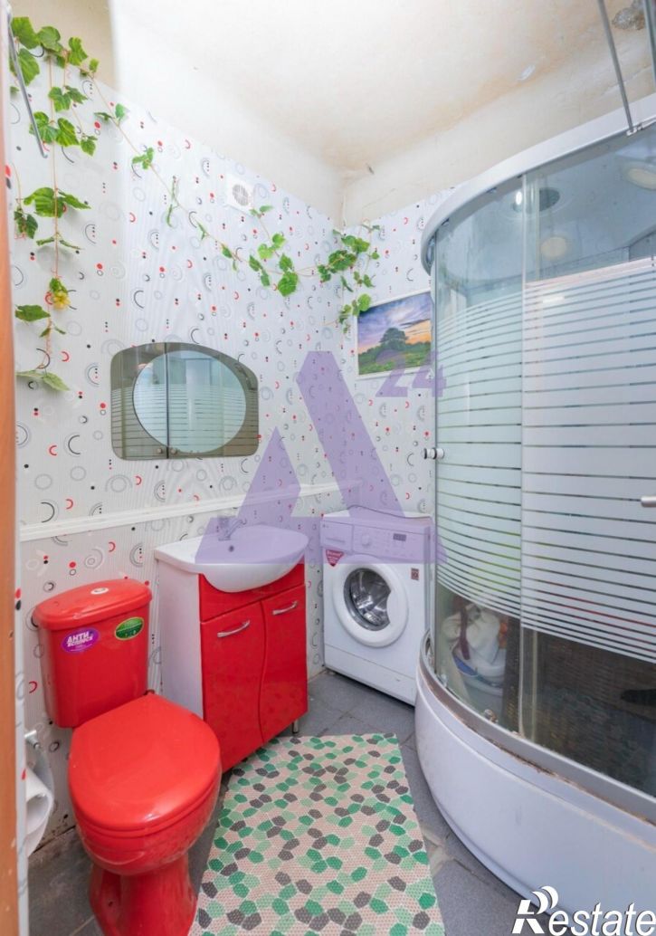 2-комн квартира улица Нефтяников, дом 48А