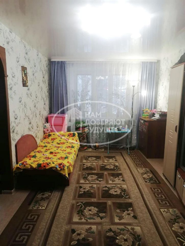 2-комн квартира улица Адмирала Ушакова, 5