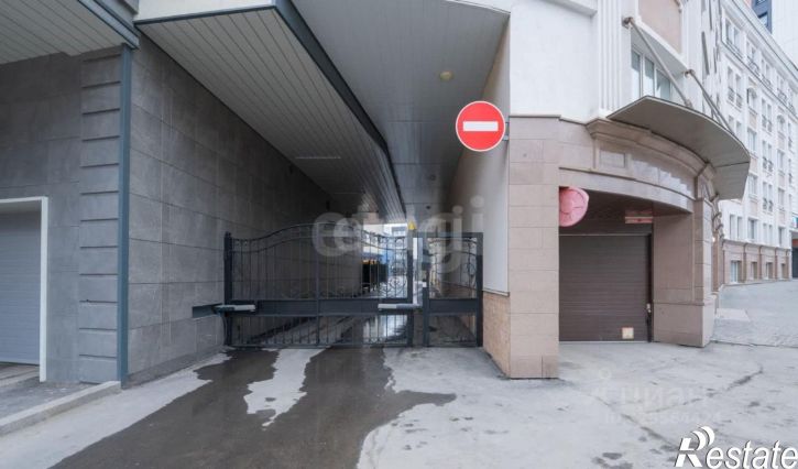 Гараж/парковка Монастырская улица, 70,  д. 70