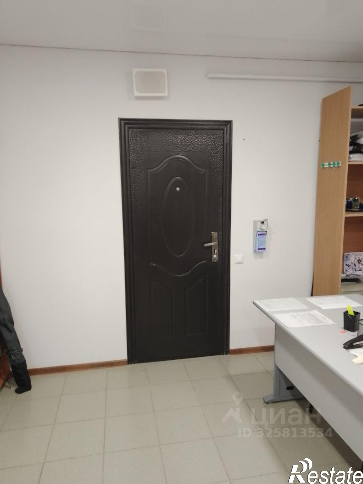 Сдать офис, помещение под офис за 36 003 рублей на Хрустальная улица