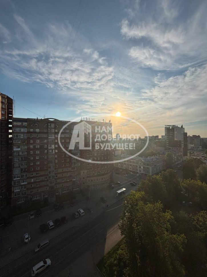 2-комн квартира улица Николая Островского, 64