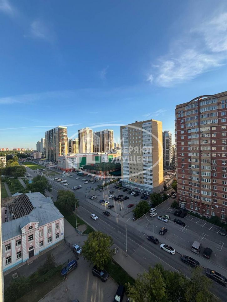 2-комн квартира улица Николая Островского, 64