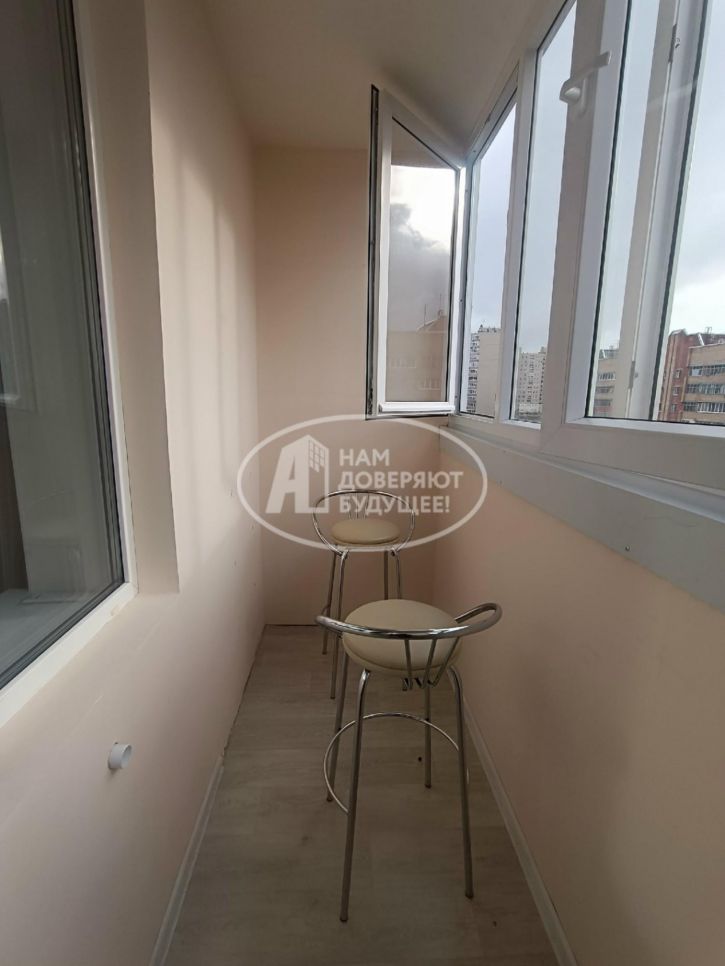 Студия улица Советской Армии, 60