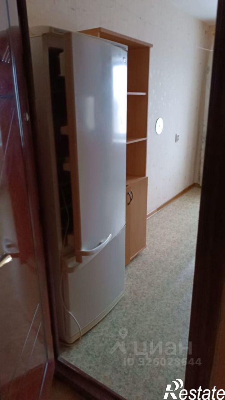 Комната улица Льва Шатрова, 1,  д. 1