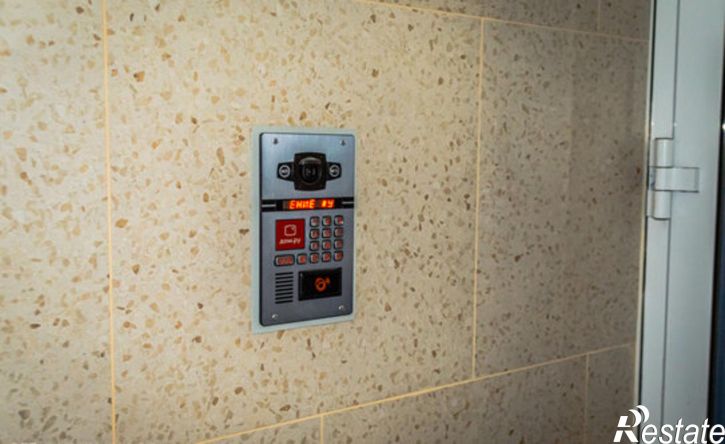 1-комн квартира улица Борцов Революции, 1А