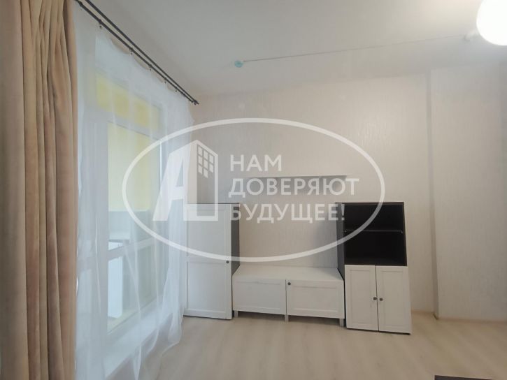 1-комн квартира улица Революции, 52Б