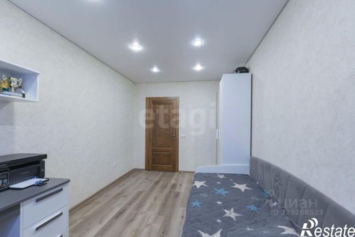 3-комн квартира пр-кт Декабристов, 2,  д. 2