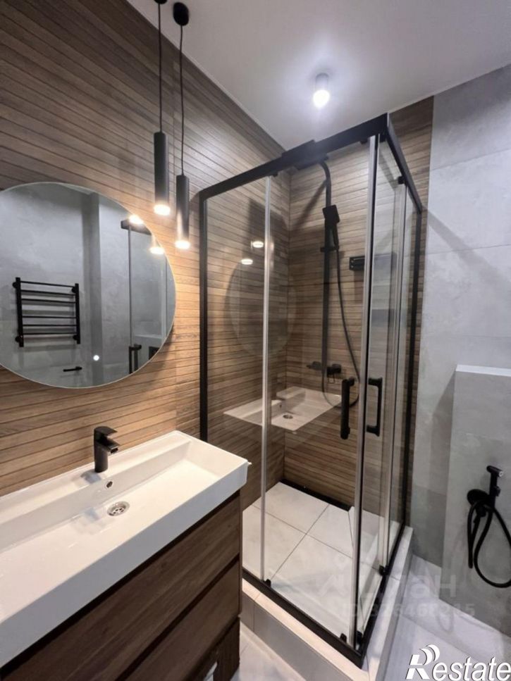 3-комн квартира ул Василия Татищева, 8,  д. 8