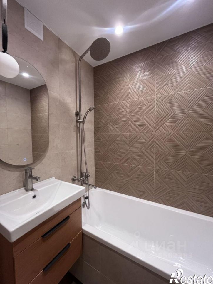 3-комн квартира проспект Декабристов, 31,  д. 31