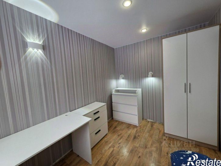 2-комн квартира улица Репина, 21,  д. 21