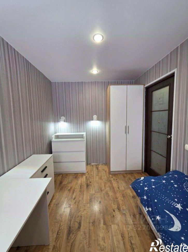 2-комн квартира улица Репина, 21,  д. 21