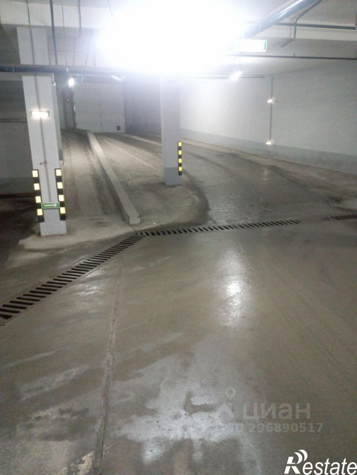 Гараж/парковка ул Революции, 52б,  д. 52б