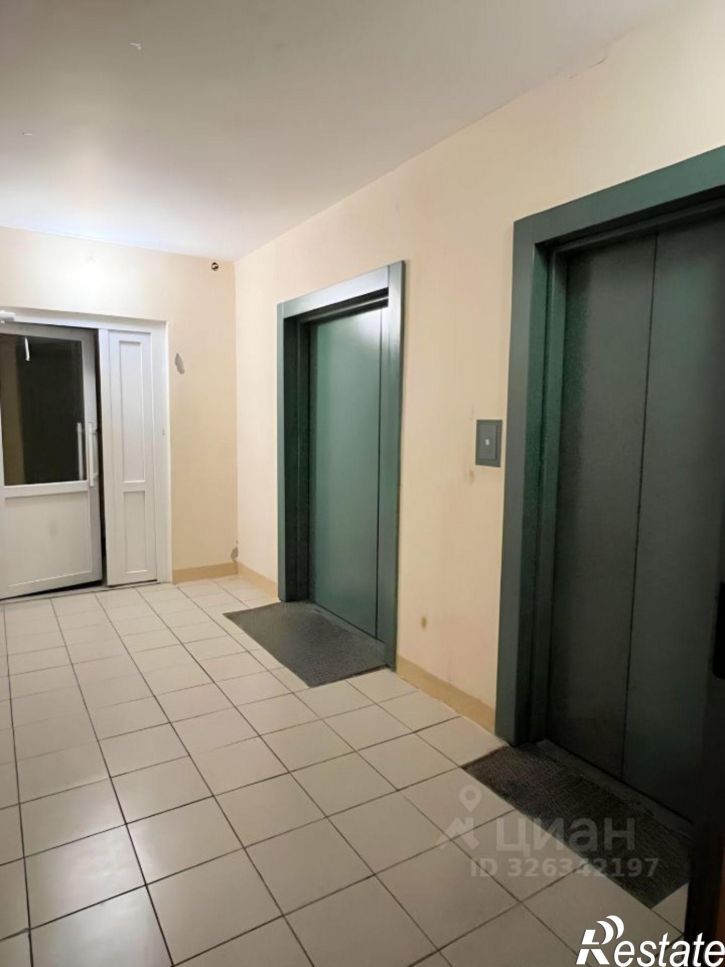 3-комн квартира ул Камчатовская, 20,  д. 20