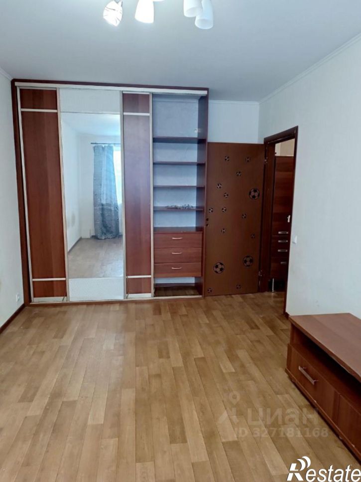 2-комн квартира ул Вильвенская, 1,  д. 1