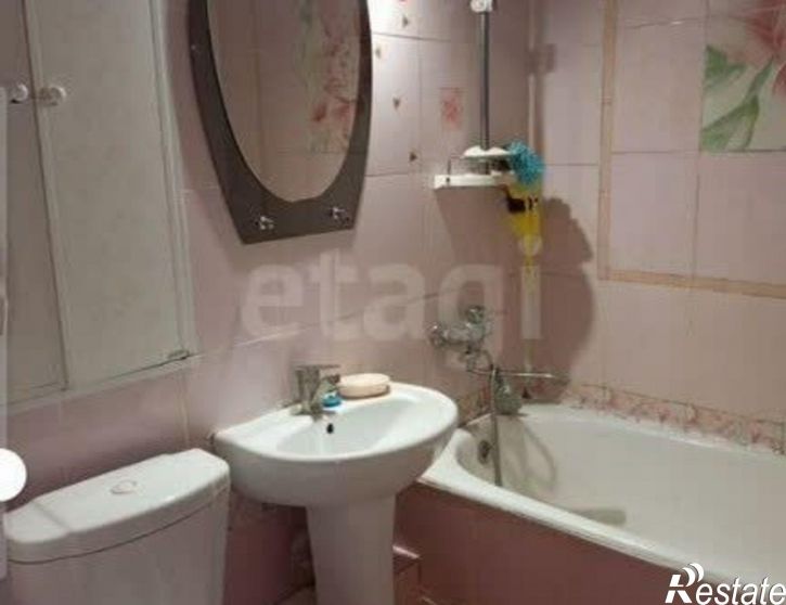 2-комн квартира ул Закамская, 37,  д. 37