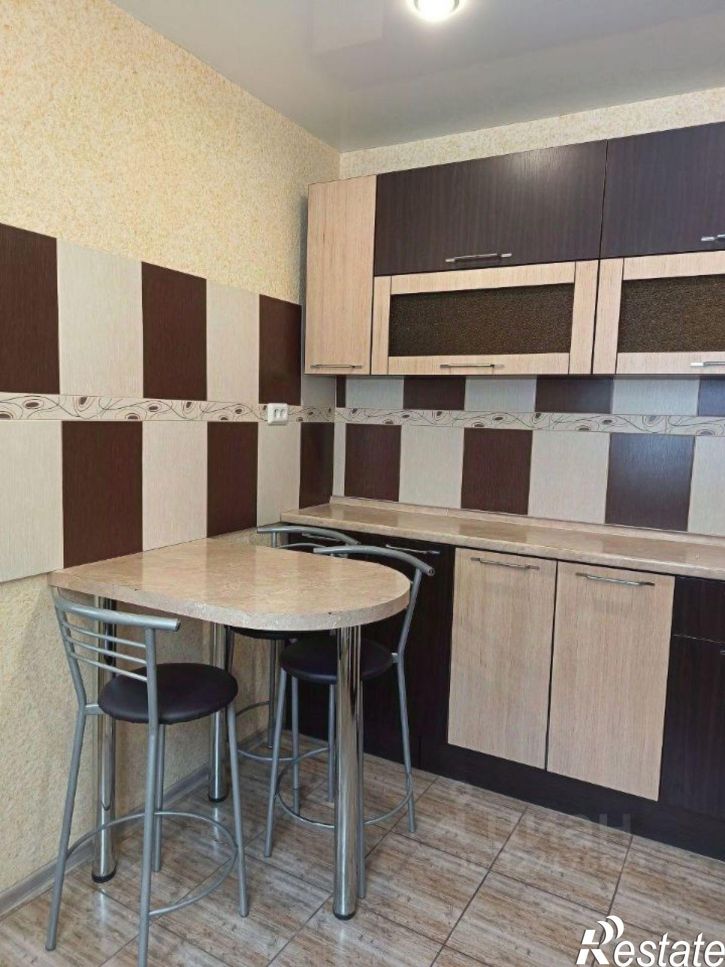 2-комн квартира Ялтинская улица, 10,  д. 10